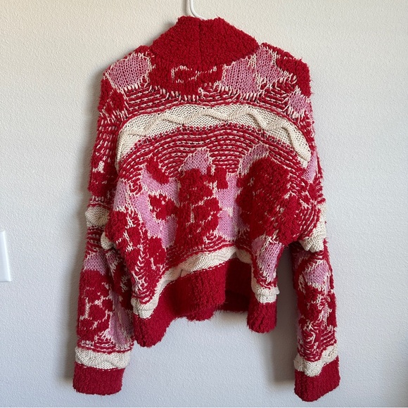 Zara Jacquard fuzzy thick knit red/white/pink warm sweater - Picture 6 of 6